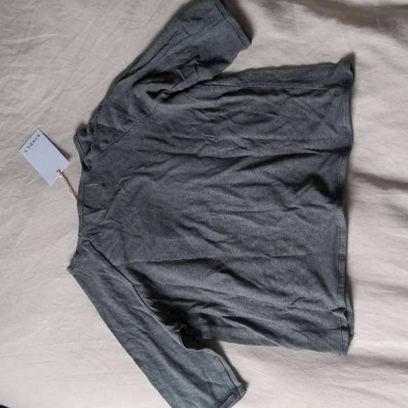 Kindly 3/4 length tshirt - Picture 2 of 2